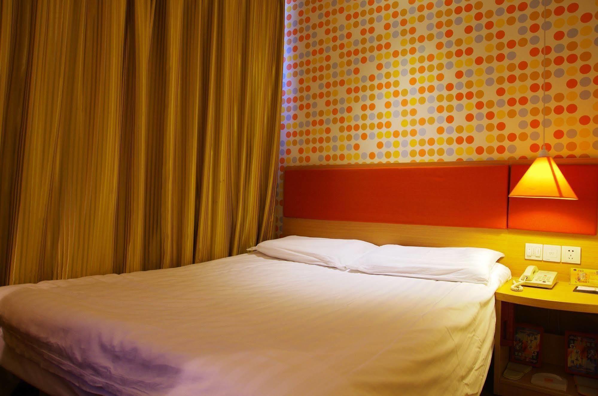 Home Inn Jiaxing Exterior foto